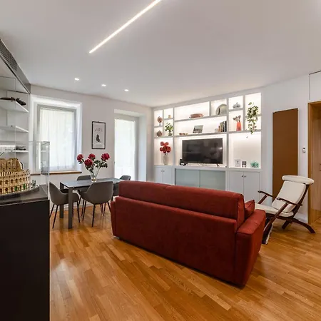 Saint Peter House Station Deluxe شقة